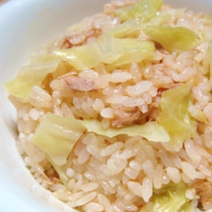 簡単美味 ほっこりキャベツのツナごはん レシピ 作り方 By yamat 楽天レシピ